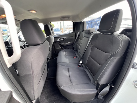 1.9 TD [164] DL20 Pickup Double Cab 4WD Euro 6 1.9 4dr Pickup Manual Diesel