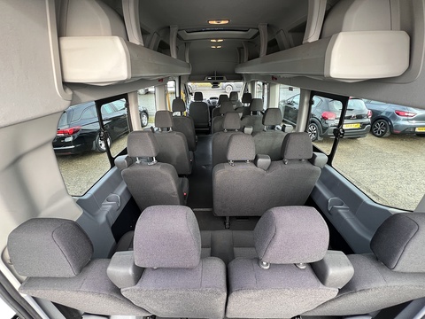 2.2 TDCi [125] 460 HDT [Euro 6] Trend XLWB Bus L4 H3 [17 Seat] 2.2 5dr Minibus Manual Diesel