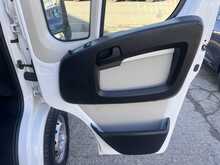 2.0 BlueHDI 35 Enterprise Heavy LWB [L3] High Roof [H2] Euro 6 [9-Seat] Combi Van Diesel Manual