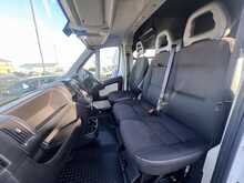 2.0 BlueHDI 35 Enterprise Heavy LWB [L3] High Roof [H2] Euro 6 [9-Seat] Combi Van Diesel Manual
