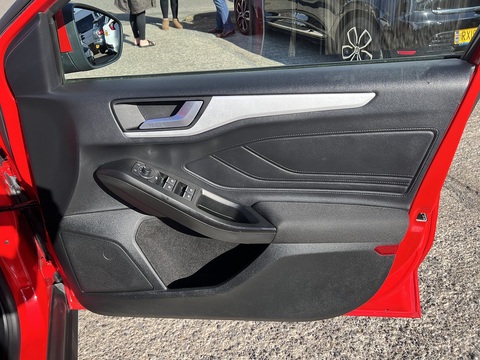 1.5 EcoBlue [120] Zetec Euro 6 1.5 5dr Estate Manual Diesel