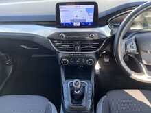 Ford Focus 1.5 EcoBlue Zetec Euro 6 (120)