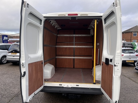 2.0 BlueHDI 35 Enterprise Heavy L3H2 [6-Seat] 2.0 Panel Van Manual Diesel