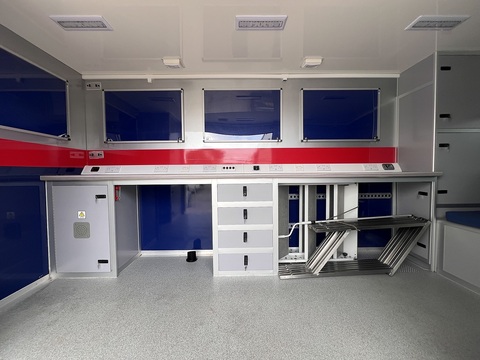 2.0 BlueHDi 35 Heavy L4 Box Body 2.0 2dr Chassis Cab Manual Diesel