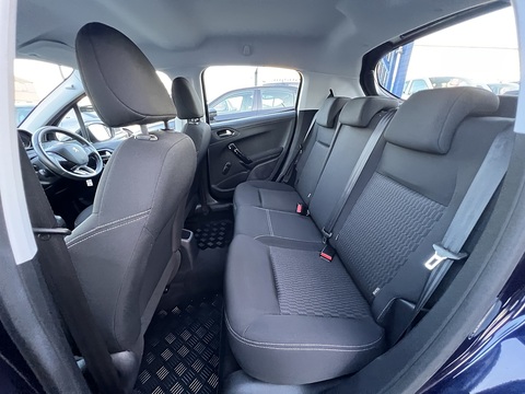 1.5 BlueHDi [100] Active Euro 6 1.5 5dr Hatchback Manual Diesel