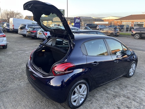 1.5 BlueHDi [100] Active Euro 6 1.5 5dr Hatchback Manual Diesel