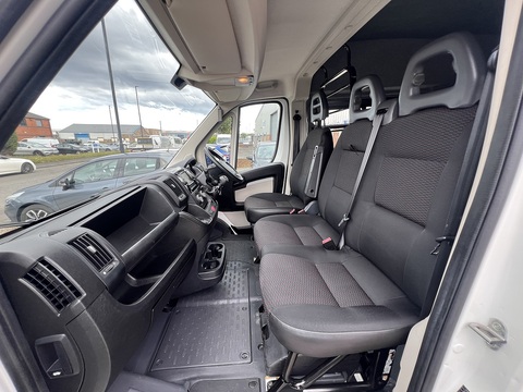 2.0 BlueHDI 35 Enterprise Heavy L3H2 [9-Seat] 2.0 5dr Panel Van Manual Diesel