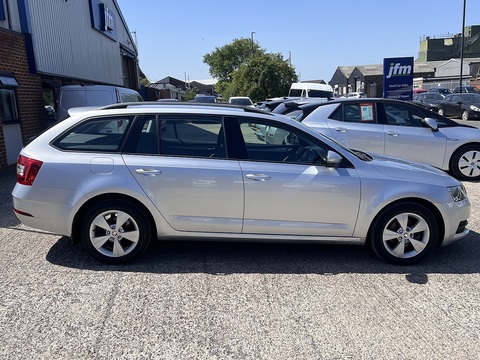 1.6 TDI [115 S Euro 6 (s/s) 1.6 5dr Estate Manual Diesel