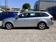 Skoda Octavia 1.6 TDI [115] S Euro 6 (s/s) Diesel Estate Car Manual