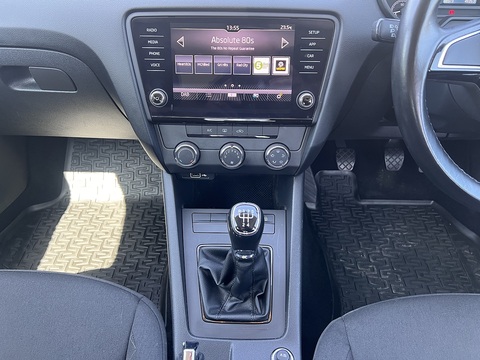 1.6 TDI [115 S Euro 6 (s/s) 1.6 5dr Estate Manual Diesel