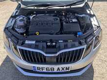 Skoda Octavia 1.6 TDI [115] S Euro 6 (s/s) Diesel Estate Car Manual