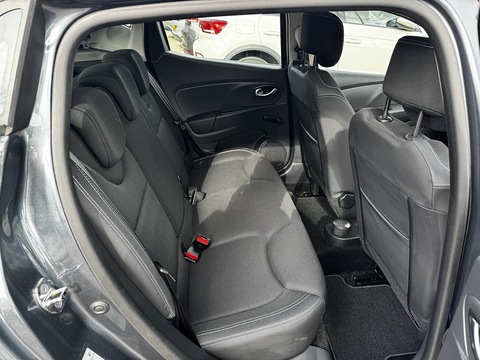 1.5 dCi [90] Play 1.5 5dr Hatchback Manual Diesel