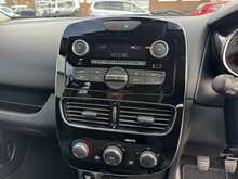 Renault Clio 1.5 dCi [90] Play 5-Door Hatchback Euro 6 Diesel Manual