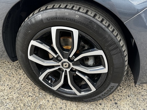 1.5 dCi [90] Play 1.5 5dr Hatchback Manual Diesel