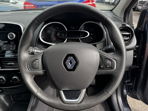 1.5 dCi [90] Play 1.5 5dr Hatchback Manual Diesel