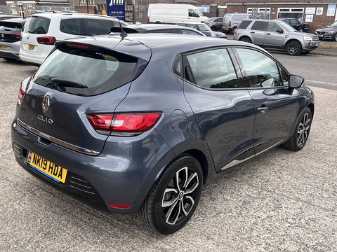 1.5 dCi [90] Play 1.5 5dr Hatchback Manual Diesel