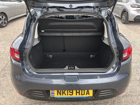 1.5 dCi [90] Play 1.5 5dr Hatchback Manual Diesel