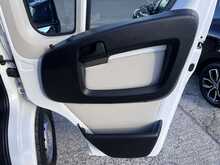 2.0 BlueHDI 35 Enterprise Heavy LWB [L3] High Roof [H2] Euro 6 [9-Seat] Combi Van Diesel Manual