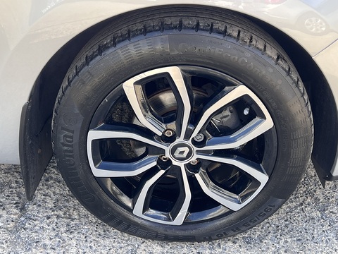 1.5 dCi [90] Play 1.5 5dr Hatchback Manual Diesel