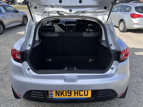 1.5 dCi [90] Play 1.5 5dr Hatchback Manual Diesel