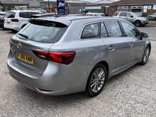Toyota Avensis 2.0 D-4D [143] Business Edition Euro 6 Diesel Manual Estate Car