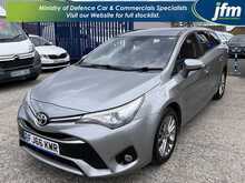 Toyota Avensis 2.0 D-4D [143] Business Edition Euro 6 Diesel Manual Estate Car
