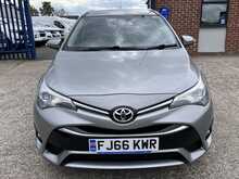 Toyota Avensis 2.0 D-4D [143] Business Edition Euro 6 Diesel Manual Estate Car