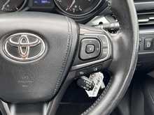 Toyota Avensis 2.0 D-4D [143] Business Edition Euro 6 Diesel Manual Estate Car