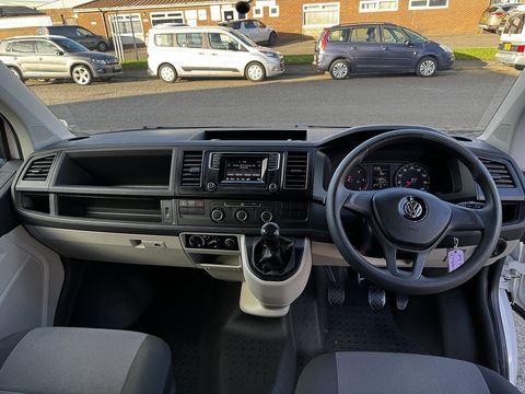 T30 2.0 TDi Startline Kombi 2.0 5dr Window Van Manual Diesel