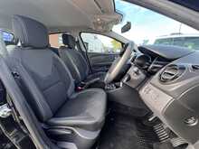 Renault Clio 1.5 dCi [90] Play 5-Door Hatchback Euro 6 Diesel Manual