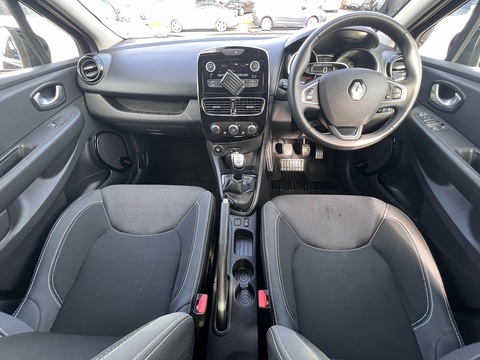 1.5 dCi [90] Play 1.5 5dr Hatchback Manual Diesel