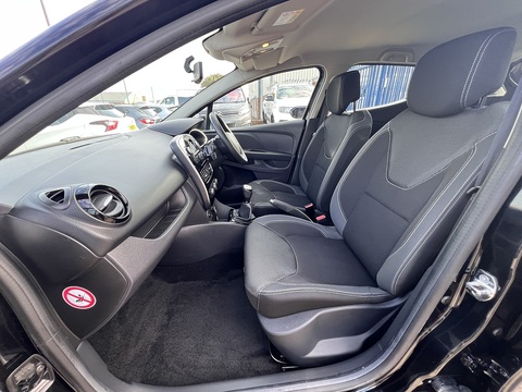 1.5 dCi [90] Play 1.5 5dr Hatchback Manual Diesel