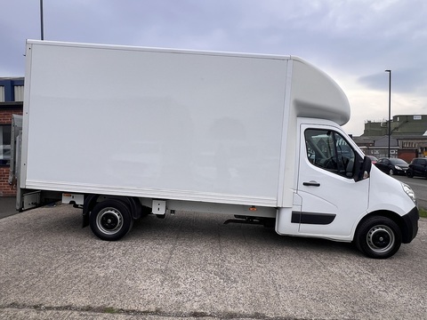 2.3 CDTi [125] F3500 L3H1 Luton 2.3 3dr Luton Van Manual Diesel