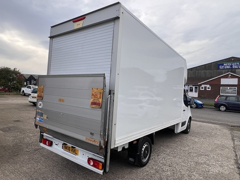 2.3 CDTi [125] F3500 L3H1 Luton 2.3 3dr Luton Van Manual Diesel