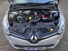 Renault Clio 1.5 dCi [90] Play 5-Door Hatchback Euro 6 Diesel Manual