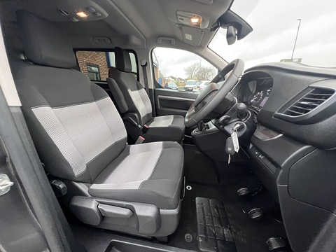 1.5 BlueHDi Feel M [8-Seat] Euro 6 1.5 5dr Mpv Manual Diesel