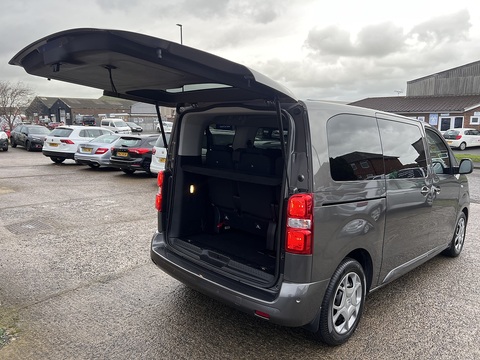 1.5 BlueHDi Feel M [8-Seat] Euro 6 1.5 5dr Mpv Manual Diesel