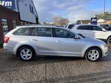 Skoda Octavia 1.6 TDI SCR SE Technology Euro 6 Diesel Manual Estate Car