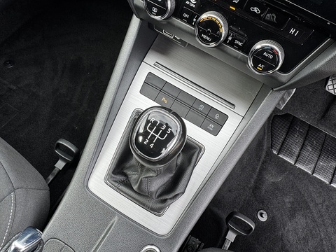 1.6 TDI SCR SE Technology 1.6 5dr Estate Manual Diesel