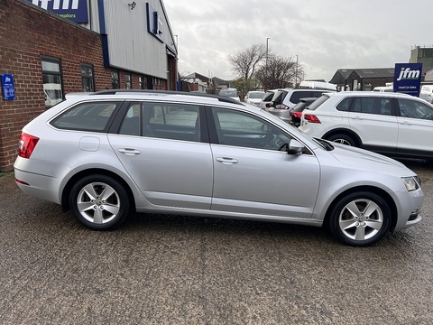 1.6 TDI SCR SE Technology (Euro 6) 1.6 5dr Estate Manual Diesel