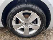 Skoda Octavia 1.6 TDI SCR SE Technology Euro 6 Diesel Manual Estate Car