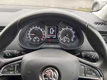 Skoda Octavia 1.6 TDI SCR SE Technology Euro 6 Diesel Manual Estate Car