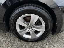 Skoda Superb 2.0 TDI S Hatchback 5dr Diesel Manual Euro 6 (s/s) (150 ps)