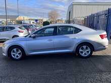 Skoda Superb 2.0 TDI S Hatchback 5dr Diesel Manual Euro 6 (s/s) (150 ps)