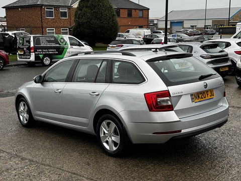 1.6 TDI SCR SE Technology (Euro 6) 1.6 5dr Estate Manual Diesel