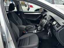 Skoda Octavia 1.6 TDI SCR SE Technology Euro 6 Diesel Manual Estate Car