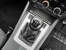 Skoda Octavia 1.6 TDI SCR SE Technology Euro 6 Diesel Manual Estate Car