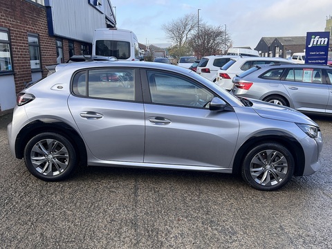 50kWh Active Premium Auto (7kW Charger) 0.0 5dr Hatchback Automatic Electric