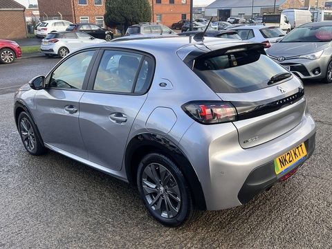 50kWh Active Premium Auto (7kW Charger) 0.0 5dr Hatchback Automatic Electric