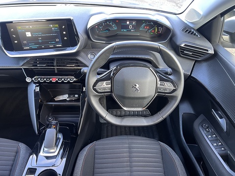 50kWh Active Premium Auto (7kW Charger) 0.0 5dr Hatchback Automatic Electric